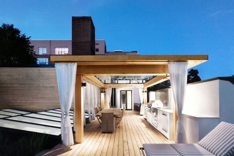 5 Tips to Decorate Your Home Rooftop with Elegance